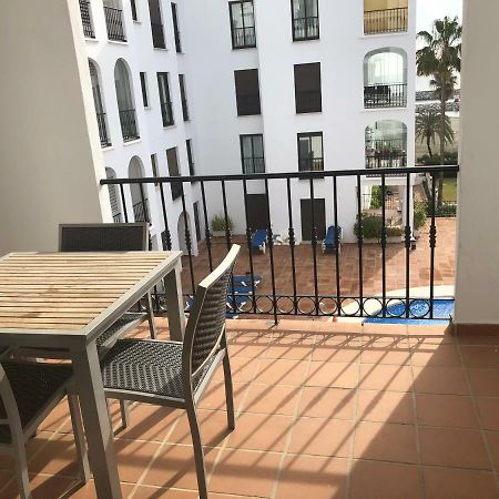 马尼尔瓦Puerto De La Duquesa Sea View公寓 外观 照片