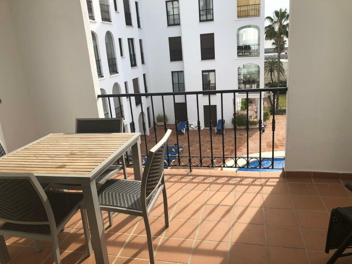 马尼尔瓦Puerto De La Duquesa Sea View公寓 外观 照片